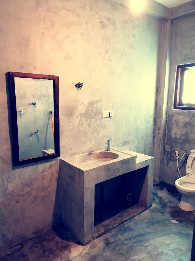 Tiger Villa Midigama East Ngoại thất bức ảnh